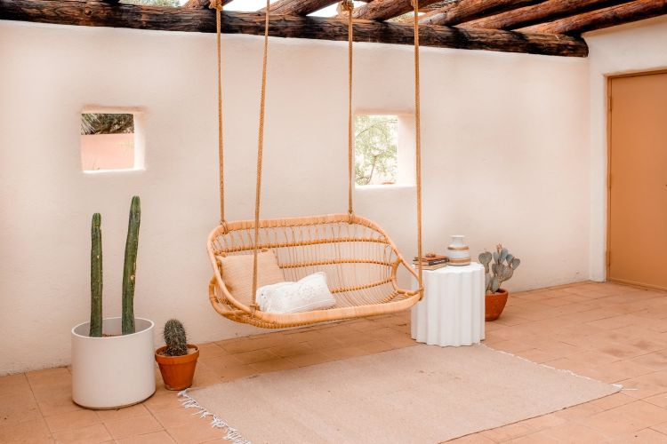 Posada-thoughtfully-crafted-nooks-for-relaxing-and-reflecting