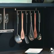 Backsplash Rail with 6 Hooks